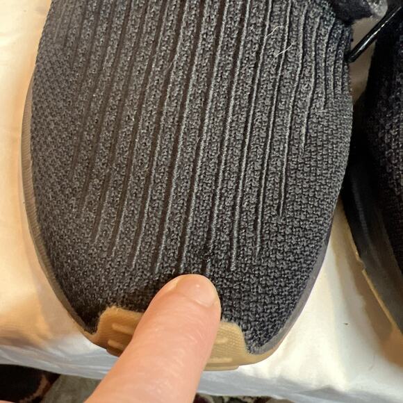 Adidas Swift Run Black Gum Running Training, size 10.5 main image 12